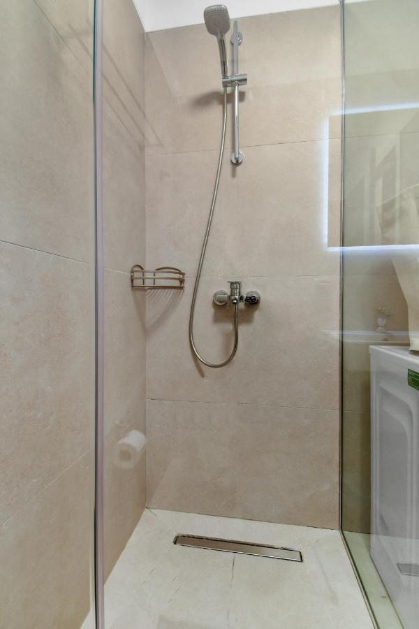 Studio Win Herastrau Voluntari Экстерьер фото